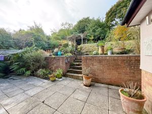 Photo 16- click for photo gallery